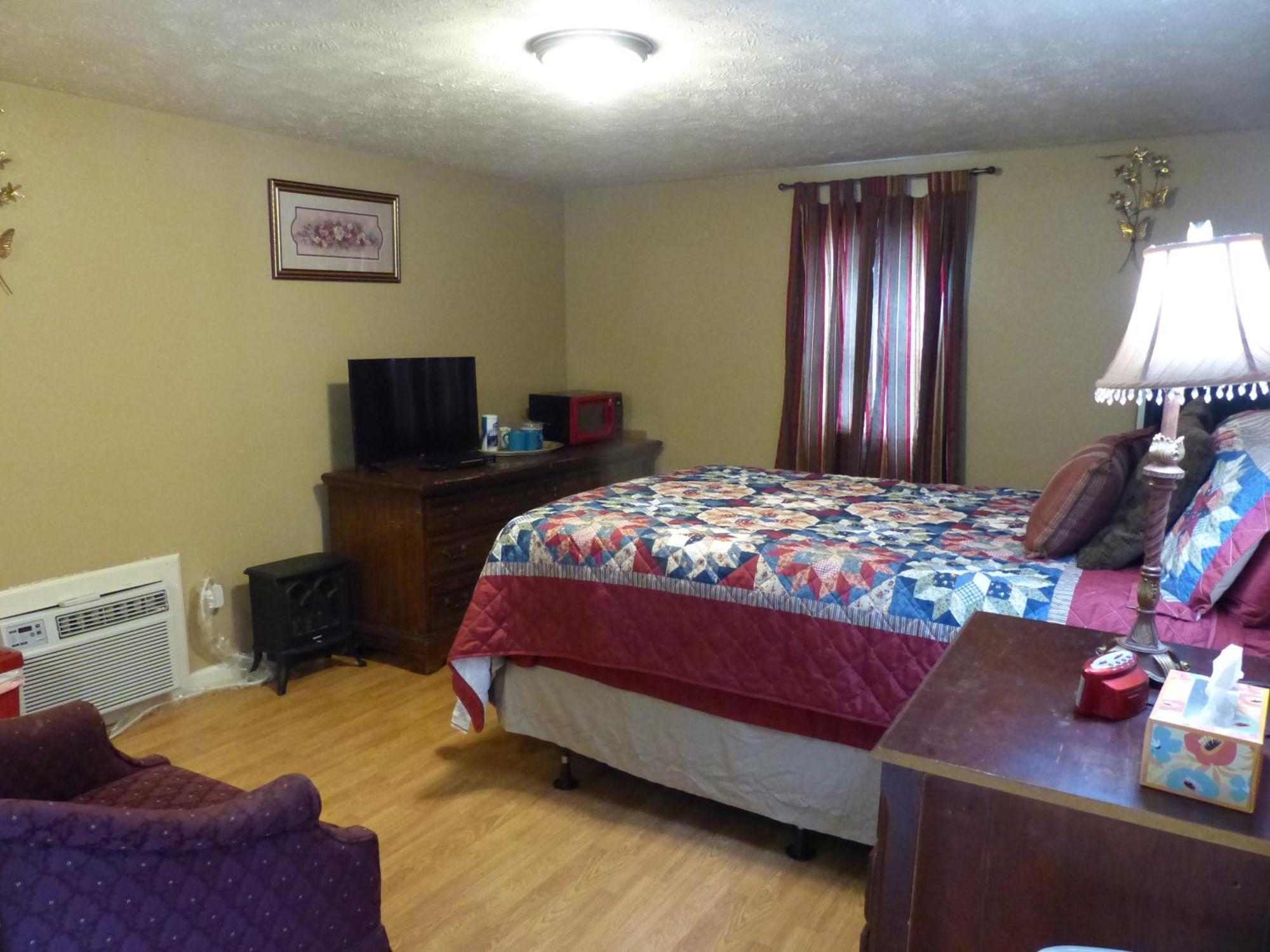 Winter Rentals - Eureka Springs, Beaver Lake Area - Two 4 Bd Full Houses And A 1Bd Unit Екстериор снимка