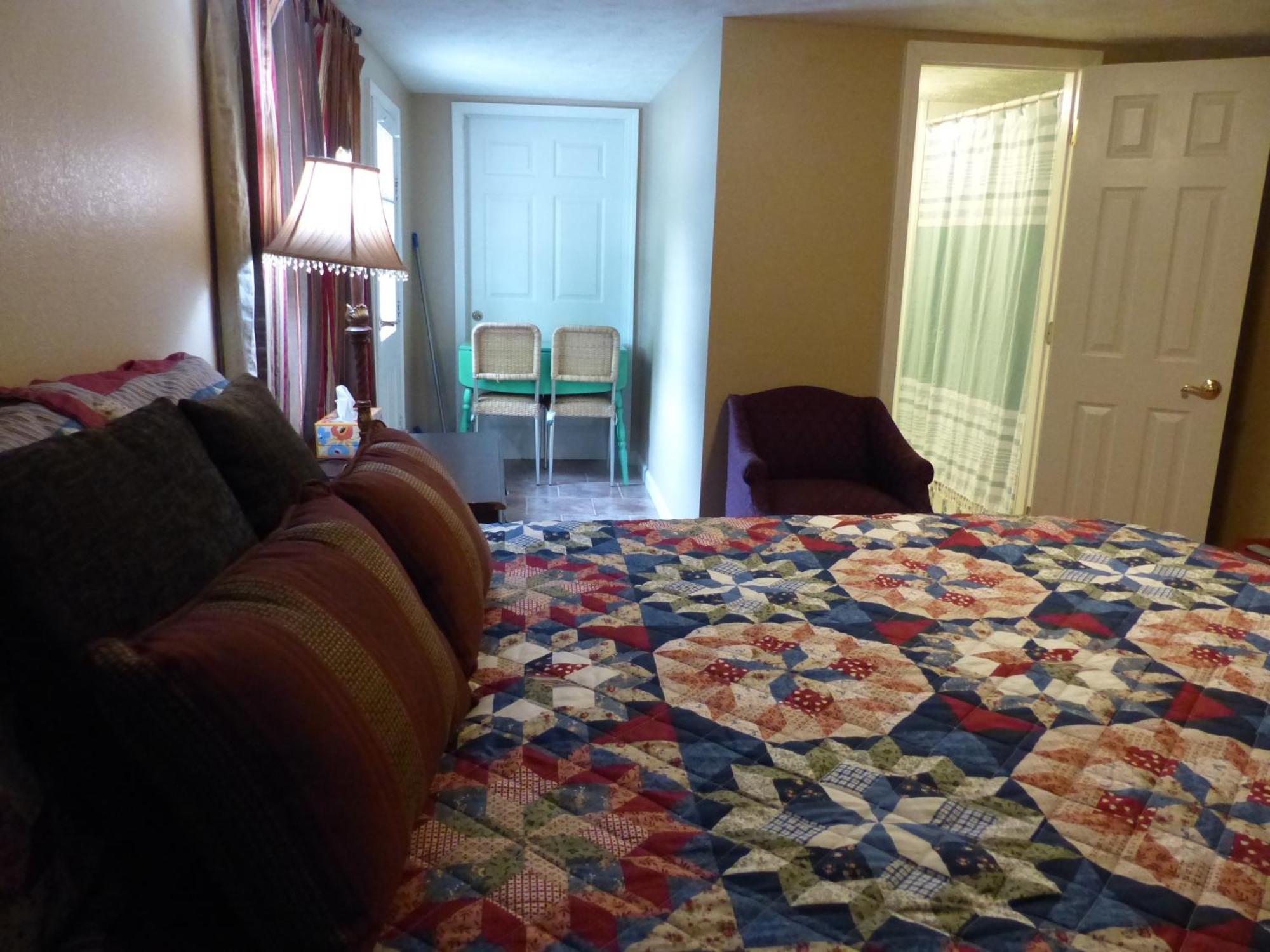 Winter Rentals - Eureka Springs, Beaver Lake Area - Two 4 Bd Full Houses And A 1Bd Unit Екстериор снимка